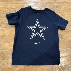 Kids Nike Size 5/6 Dallas Cowboys T Shirt